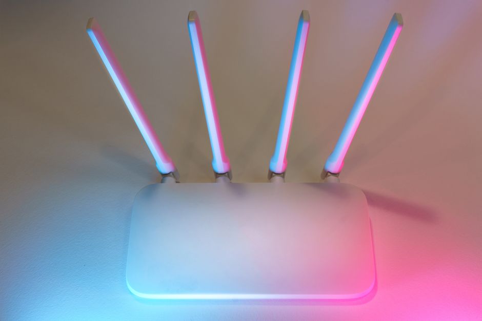 A home Wi-Fi router with four antennas
